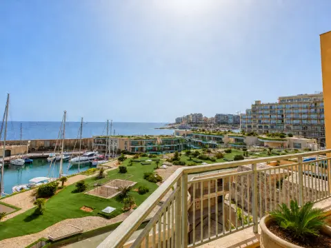 3 bed Apartment For Sale in St Julian's, St Julian's - thumb 3