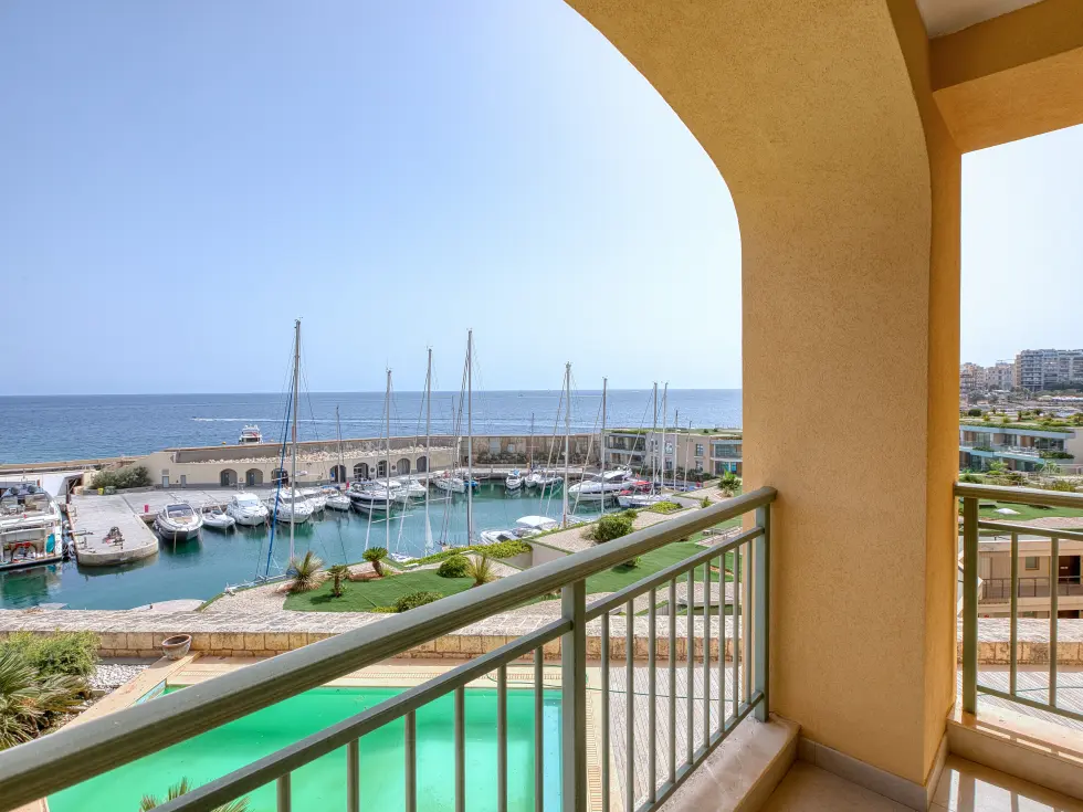 3 bed Apartment For Sale in St Julian's, St Julian's - thumb 5