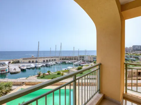 3 bed Apartment For Sale in St Julian's, St Julian's - thumb 5