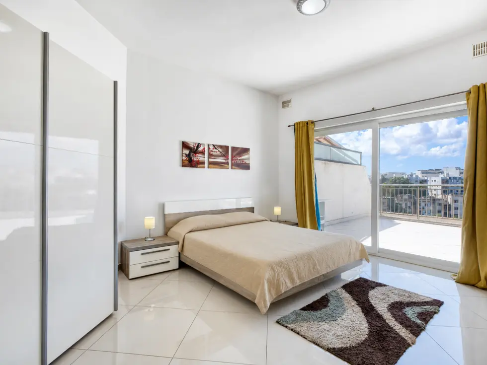 3 bed Penthouse For Sale in St Julian's, St Julian's - thumb 11
