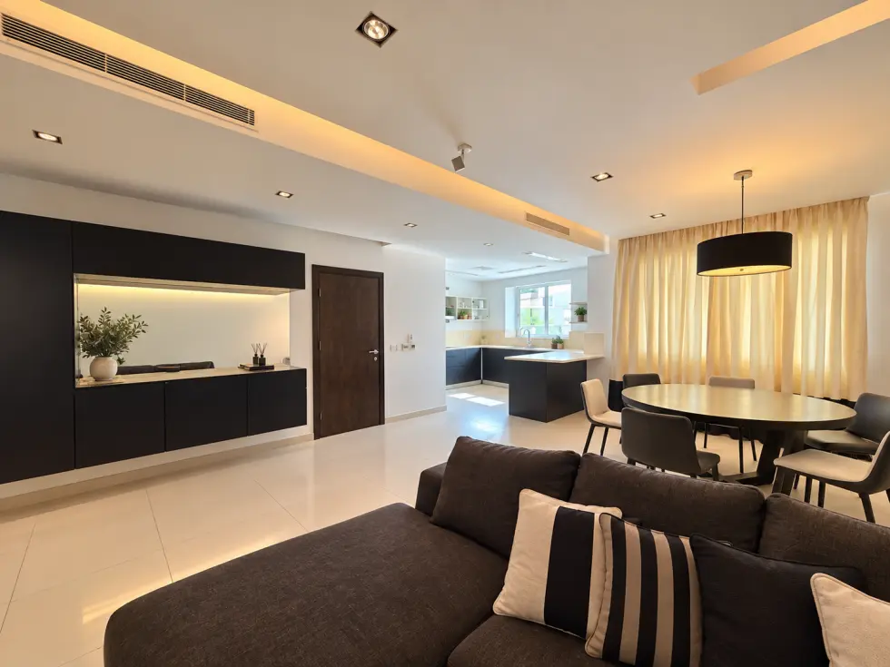 5 bed Apartment For Rent in Swieqi, Swieqi - thumb 2