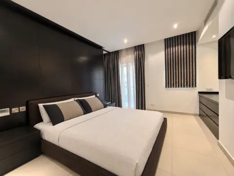 5 bed Apartment For Rent in Swieqi, Swieqi - thumb 8
