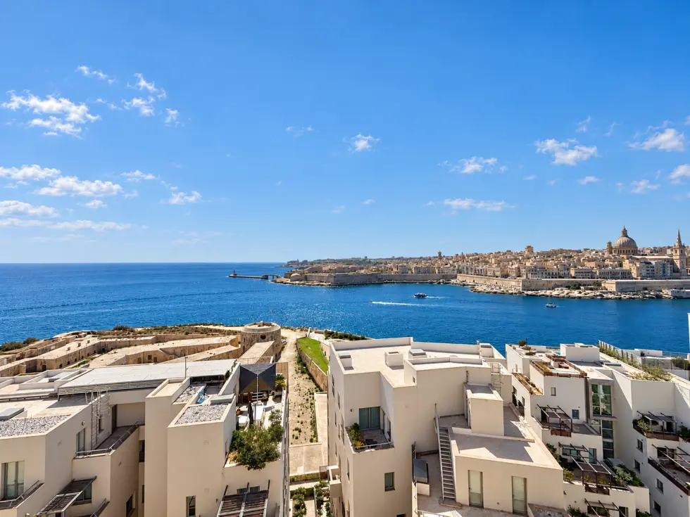 4 bed Apartment For Rent in Sliema, Sliema - thumb 2