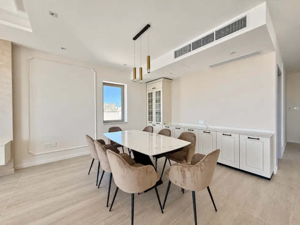 4 bed Apartment For Rent in Sliema, Sliema - thumb 8