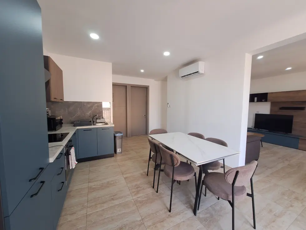 3 bed Apartment For Rent in St Julian's, St Julian's - thumb 5