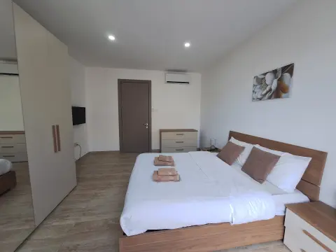 3 bed Apartment For Rent in St Julian's, St Julian's - thumb 7