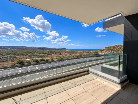 2 bed Apartment For Rent in Mellieha, Mellieha - thumb 1