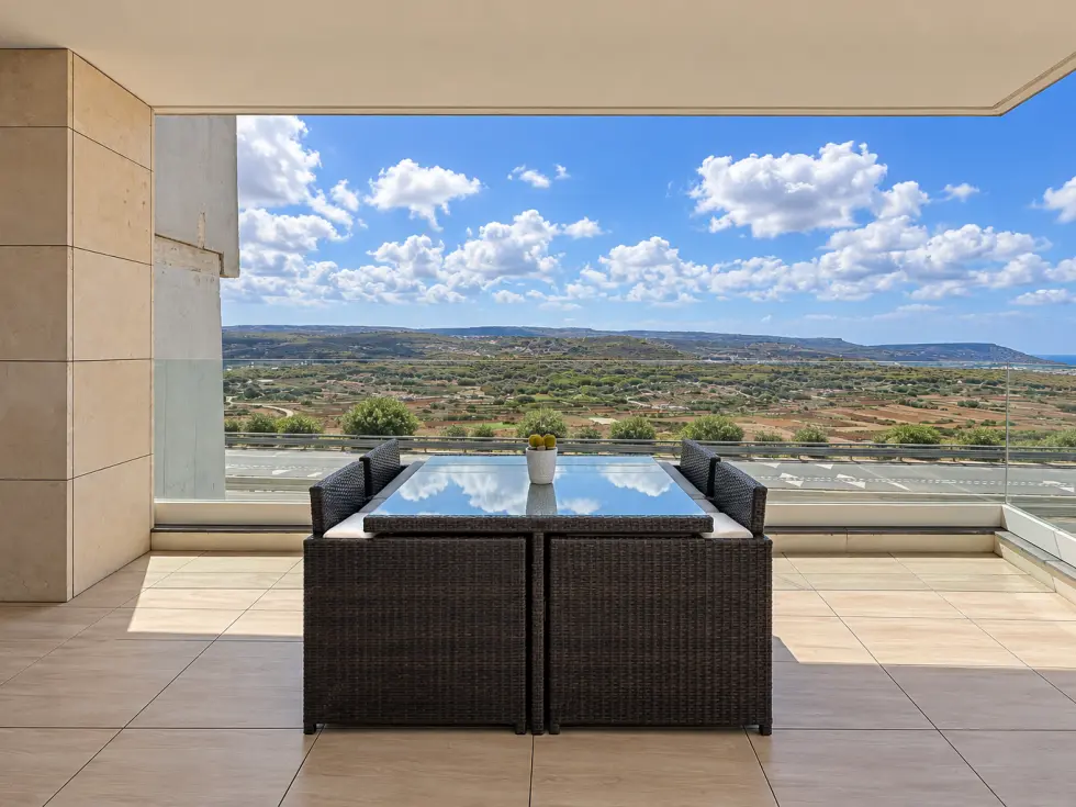 2 bed Apartment For Rent in Mellieha, Mellieha - thumb 2