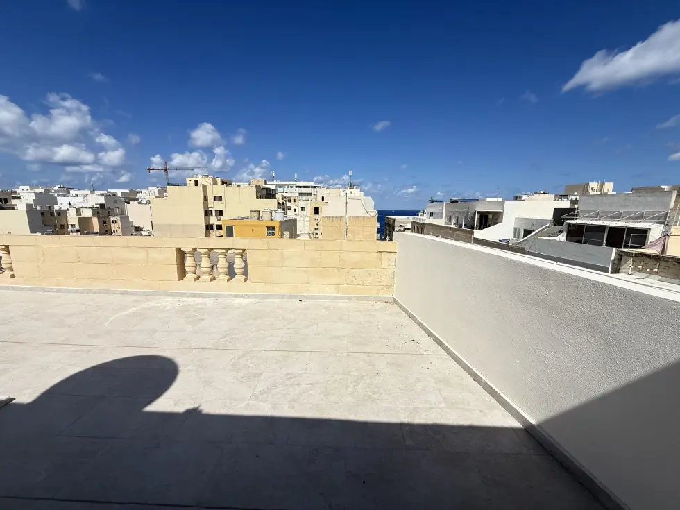 2 bed Apartment For Rent in Sliema, Sliema - thumb 12