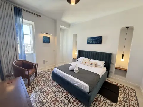2 bed Apartment For Rent in Sliema, Sliema - thumb 6