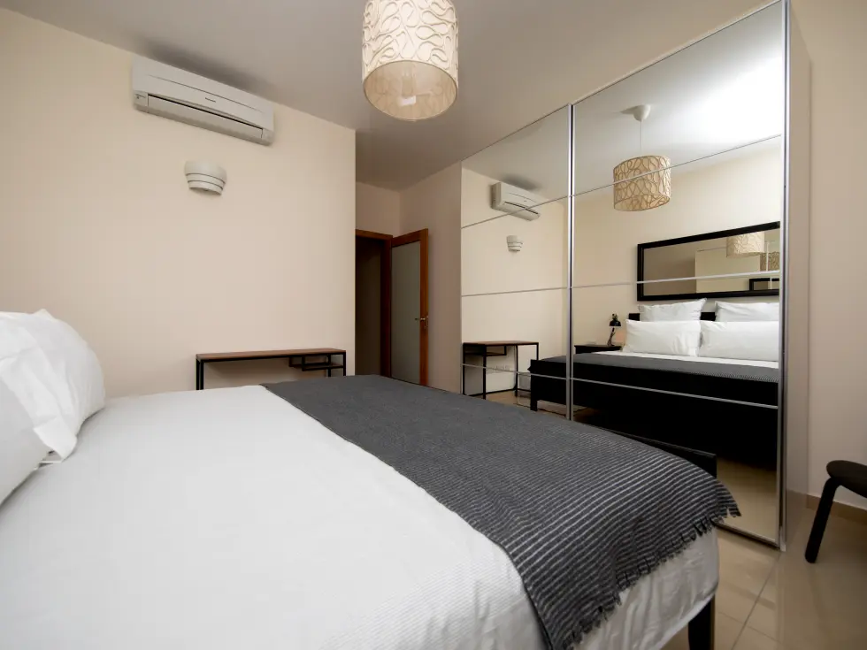 3 bed Apartment For Rent in Sliema, Sliema - thumb 7
