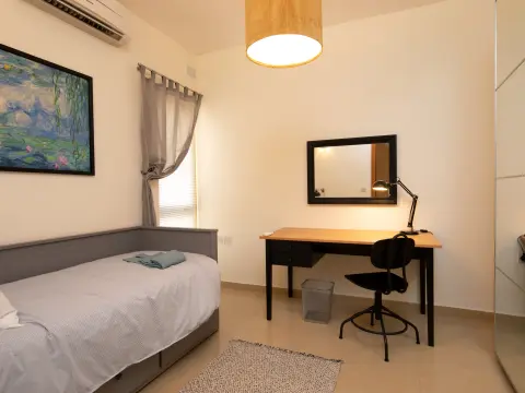 3 bed Apartment For Rent in Sliema, Sliema - thumb 9