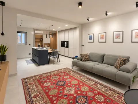 2 bed Apartment For Rent in Sliema, Sliema - thumb 1