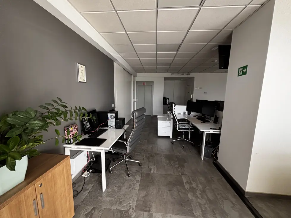 0 bed Office For Rent in Sliema, Sliema - thumb 5