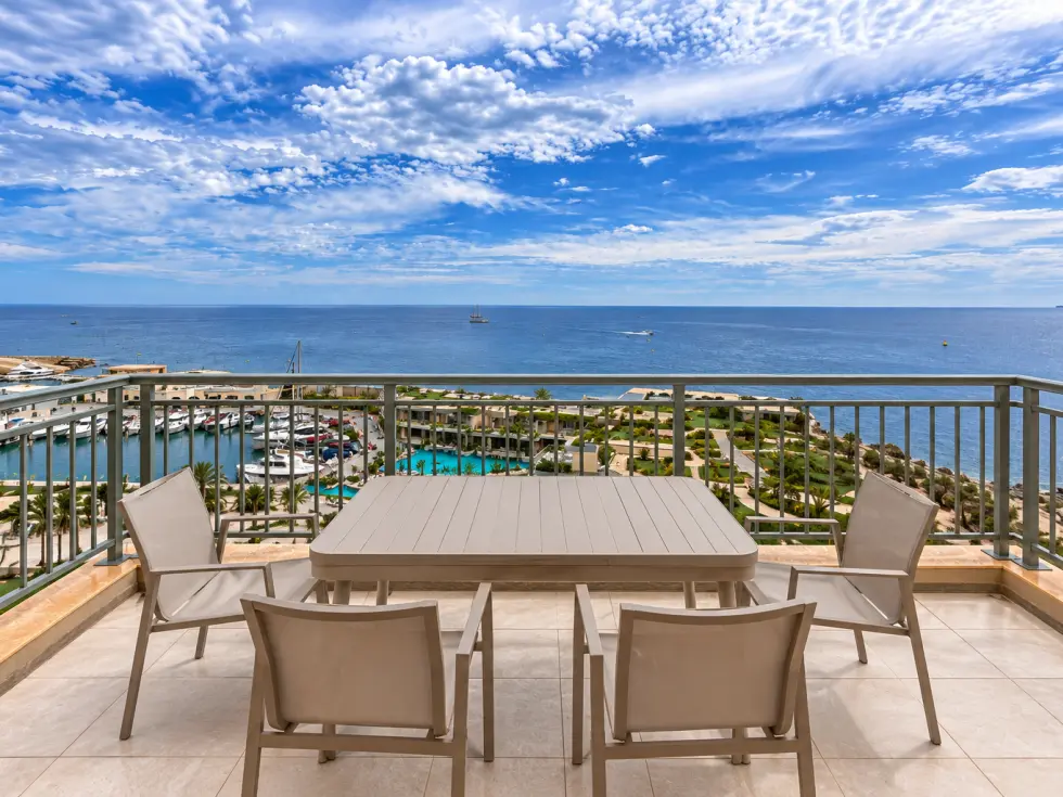 3 bed Apartment For Rent in St Julian's, St Julian's - thumb 1