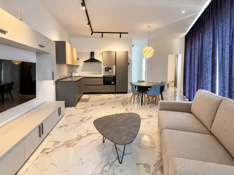 2 bed Penthouse For Rent in Birkirkara, Birkirkara - thumb 2