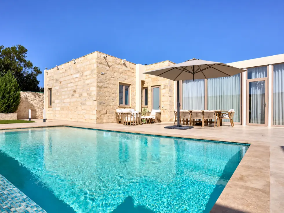 3 bed Farmhouse For Sale in Rabat, Rabat - thumb 2