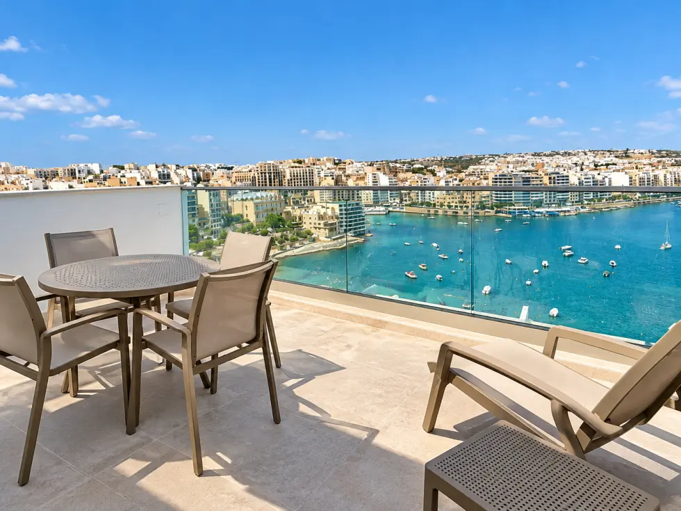 2 bed Penthouse For Rent in Sliema, Sliema - thumb 2