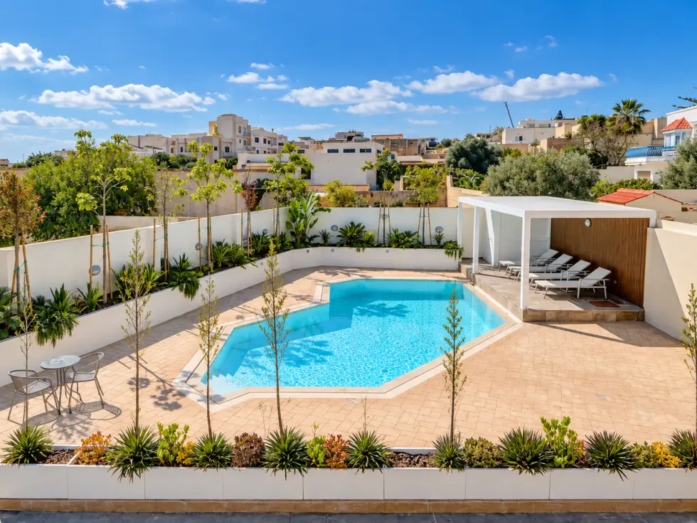 6 bed Villa For Sale in Mellieha, Mellieha - thumb 2