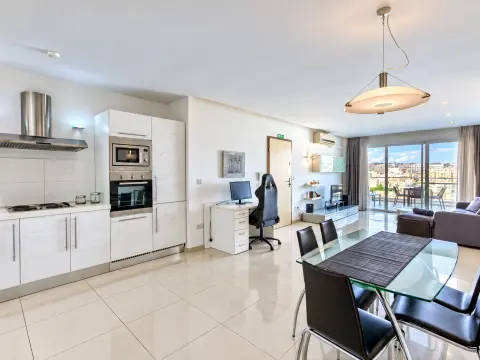 2 bed Apartment For Rent in ,  - thumb 6