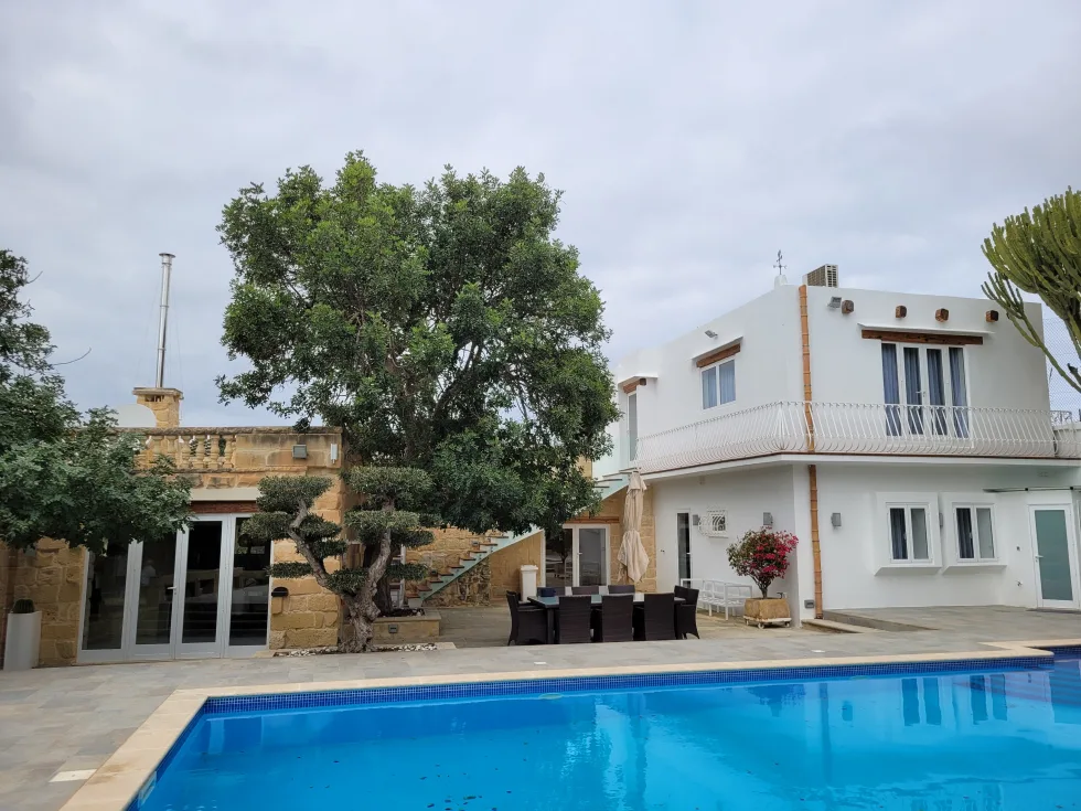 4 bed House of Character For Rent in Naxxar, Naxxar - thumb 4