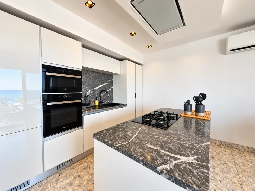 3 bed Apartment For Rent in Sliema, Sliema - thumb 5