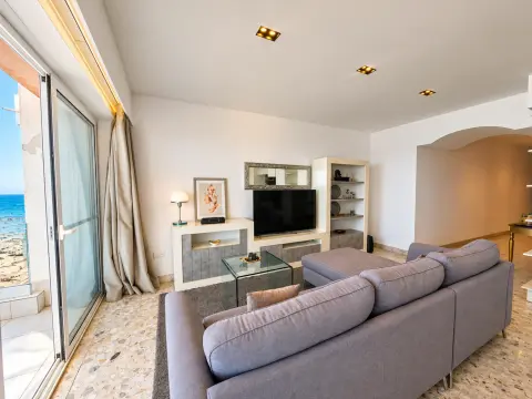 3 bed Apartment For Rent in Sliema, Sliema - thumb 7