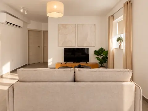 2 bed Apartment For Sale in Gzira, Gzira - thumb 3