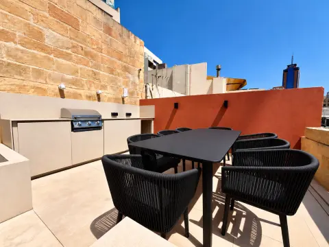 3 bed Terraced House For Rent in St Julian's, St Julian's - thumb 3