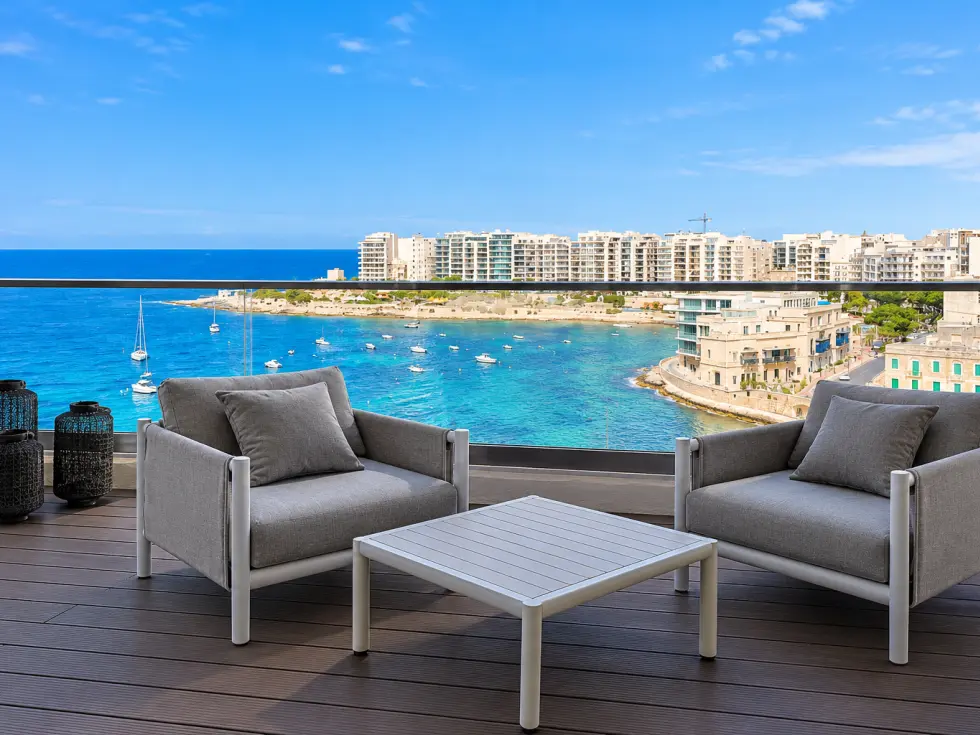 4 bed Apartment For Rent in St Julian's, St Julian's - thumb 2