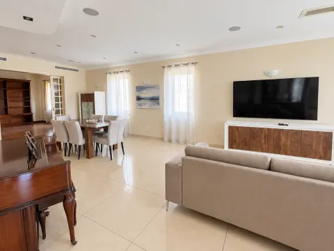 4 bed Apartment For Rent in Sliema, Sliema - thumb 5