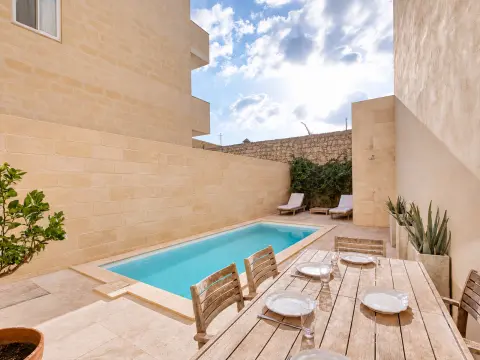3 bed Town House For Sale in Qrendi, Qrendi - thumb 5