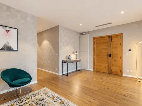 3 bed Apartment For Rent in St Julian's, St Julian's - thumb 11