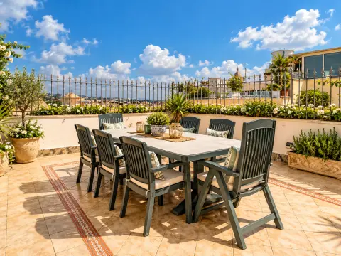 4 bed Town House For Rent in Lija, Lija - thumb 2