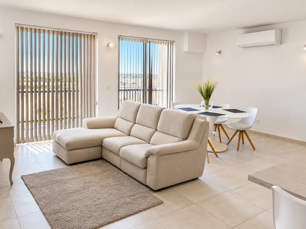 3 bed Apartment For Rent in Swieqi, Swieqi - thumb 1