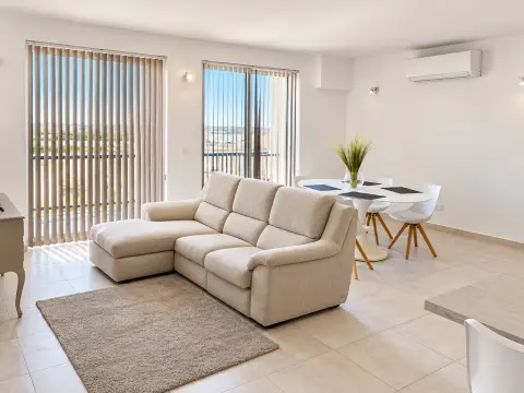 3 bed Apartment For Rent in Swieqi, Swieqi - thumb 1