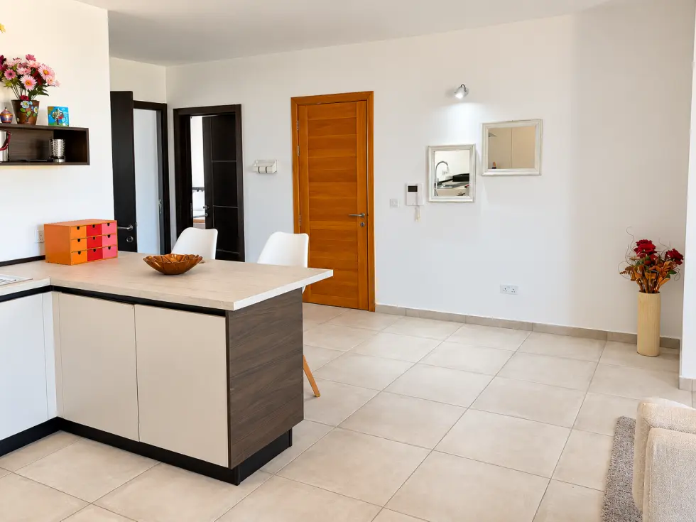 3 bed Apartment For Rent in Swieqi, Swieqi - thumb 3
