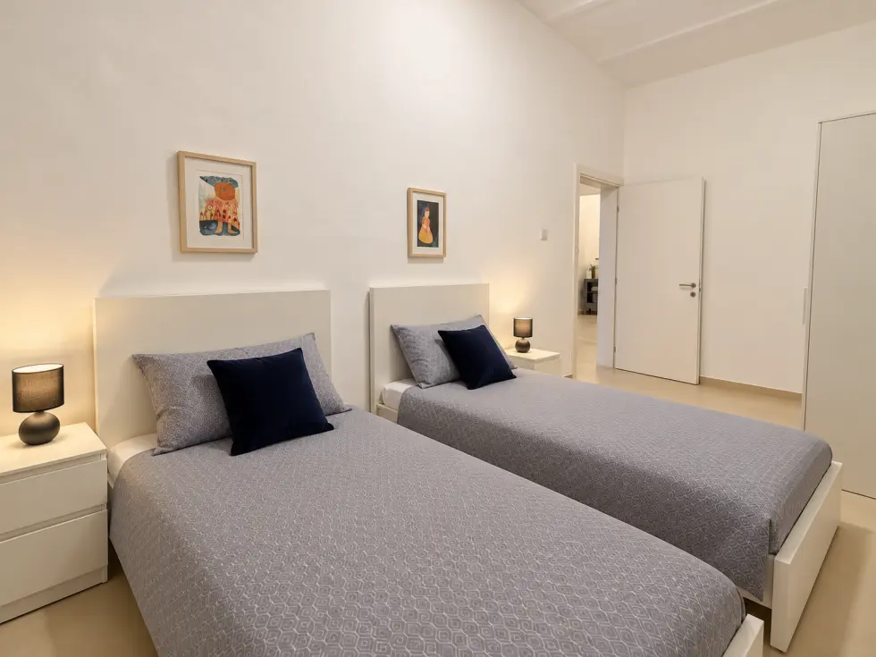 3 bed Apartment For Rent in Sliema, Sliema - thumb 10