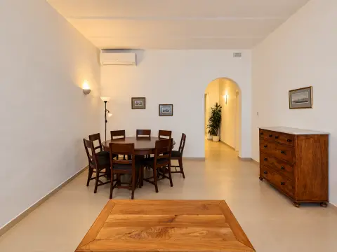 3 bed Apartment For Rent in Sliema, Sliema - thumb 3
