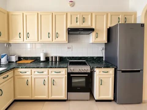 3 bed Apartment For Rent in Swieqi, Swieqi - thumb 7
