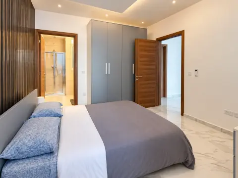 3 bed Penthouse For Rent in Iklin, Iklin - thumb 8