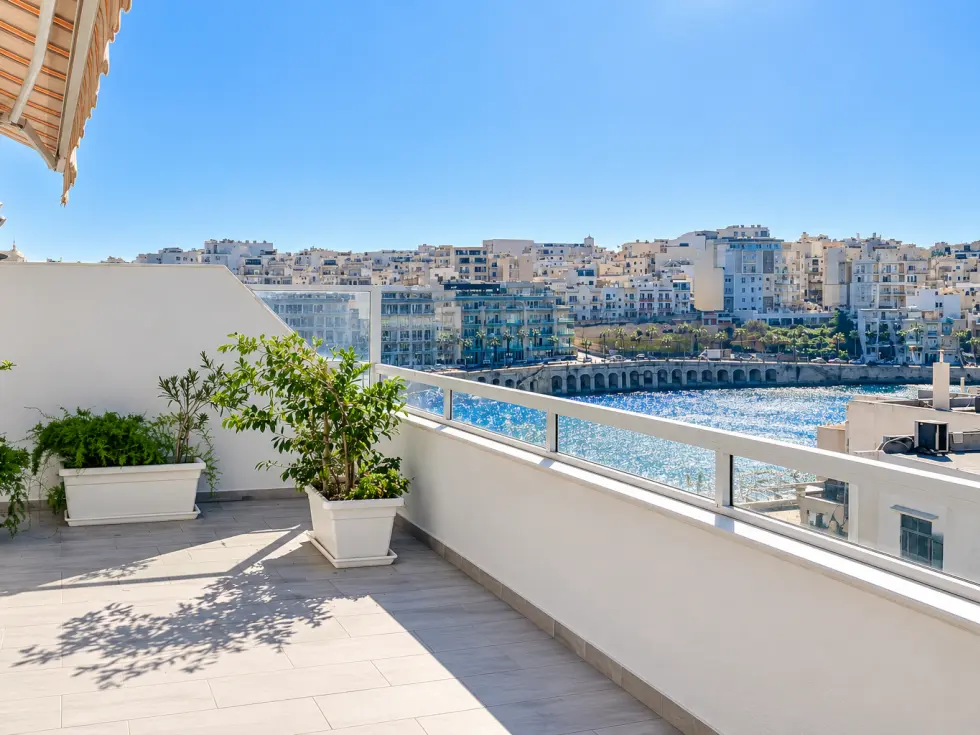 3 bed Penthouse For Rent in Marsaskala, Marsaskala - thumb 1