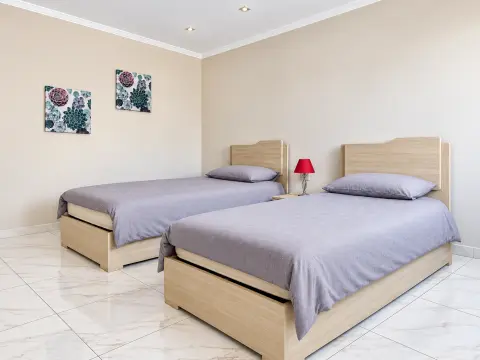 3 bed Penthouse For Rent in Marsaskala, Marsaskala - thumb 10