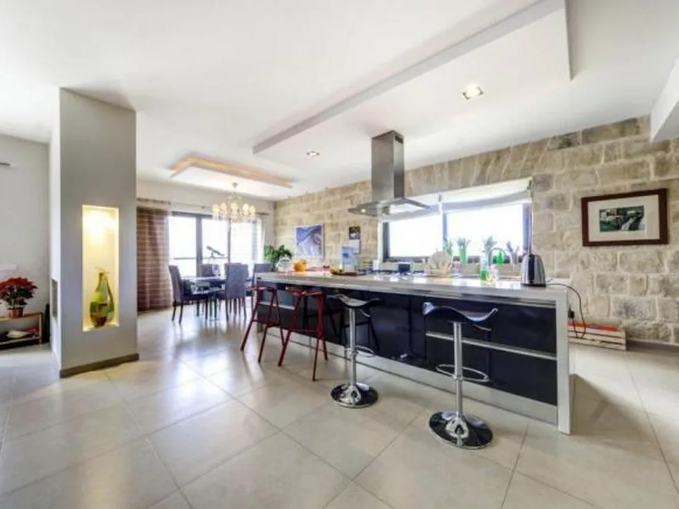 4 bed Villa For Rent in Marsascala, Marsascala - thumb 7