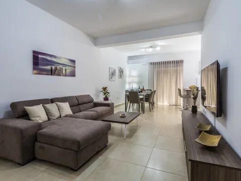 3 bed Apartment For Rent in Mellieha, Mellieha - thumb 6