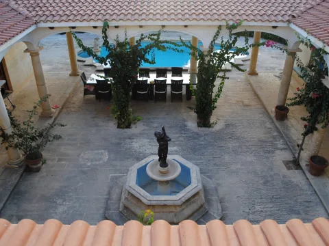 4 bed Villa For Rent in Madliena, Madliena - thumb 1