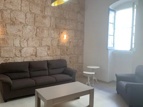 3 bed Town House For Rent in Mellieha, Mellieha - thumb 2