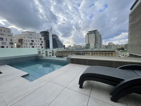 3 bed Terraced House For Rent in Sliema, Sliema - thumb 1