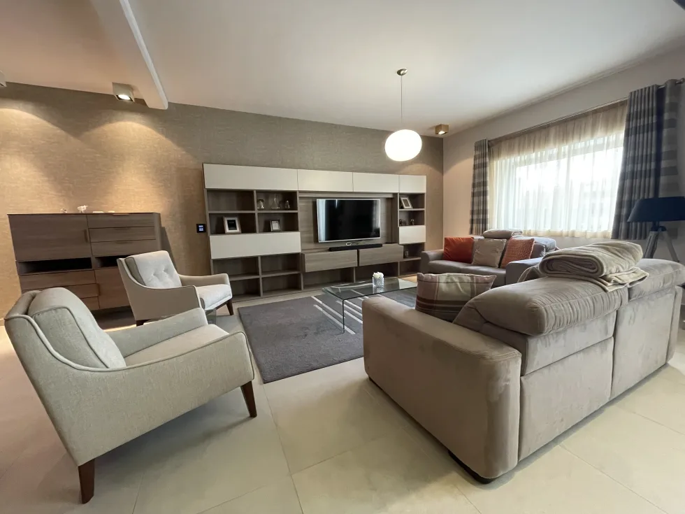 3 bed Terraced House For Rent in Sliema, Sliema - thumb 4