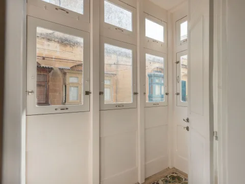 3 bed Town House For Rent in Sliema, Sliema - thumb 17
